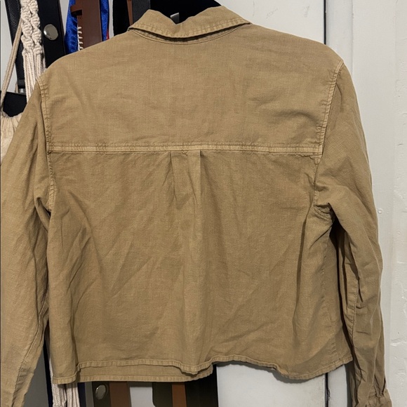 Target Universal Thread Cropped Button Up - Picture 2 of 5